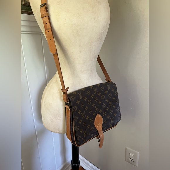 Authentic Louis Vuitton Cartouchiere GM purse crossbody - Picture 2 of 6